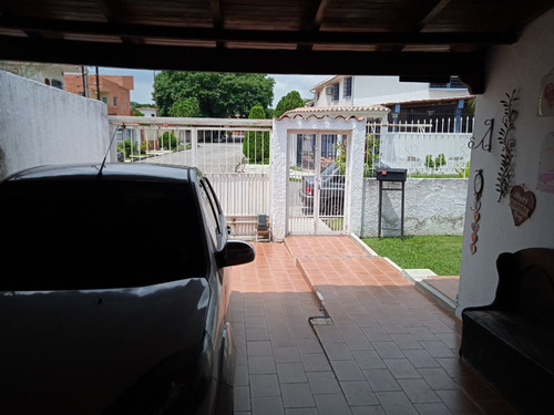 Yonny Silva Rentahouse Carabobo Vende Excelente Casa En Las Clavellinas Valencia Rcys 23-31050
