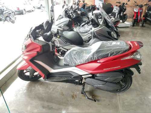 Imagen 2 de 15 de Kymco Downtown 350i / Financiación 12 Cuotas S/int Bbva.