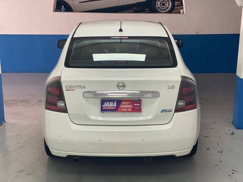 Nissan Sentra 2.0 16v Flex 4p Manual