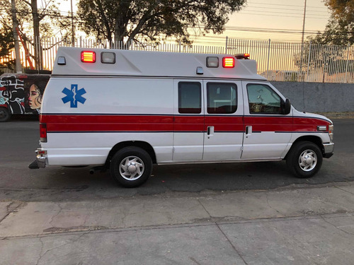 Imagen 4 de 15 de Ford Ambulancia 2013 Tipo 2