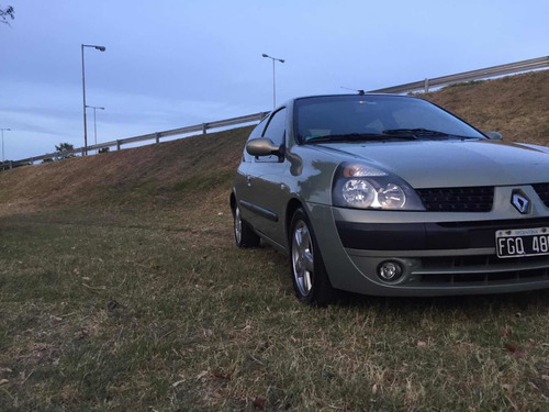 Renault Clio 1.6 Dynamique 2005