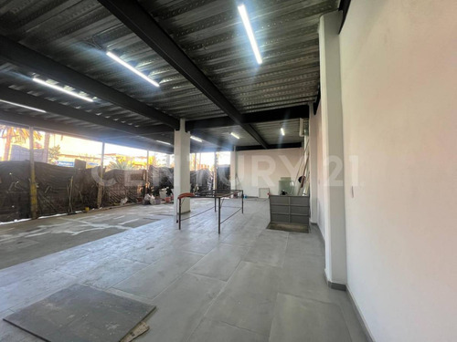 Renta De Local Comercial, Av. Chimalhuacán, Nezahualcóyotl.