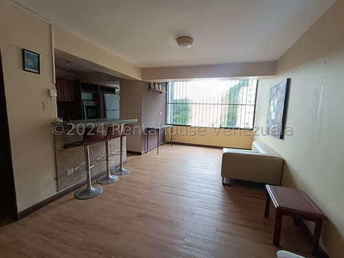 Se Vende Apartamento En Mañongo Naguanagua, Cerca De Centro Comercial, Supermercado, Zona Comercial Y Facial Acceso A La Autopista. Dapo