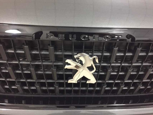 Peugeot 2008 1.6 Feline Tiptronic (c)