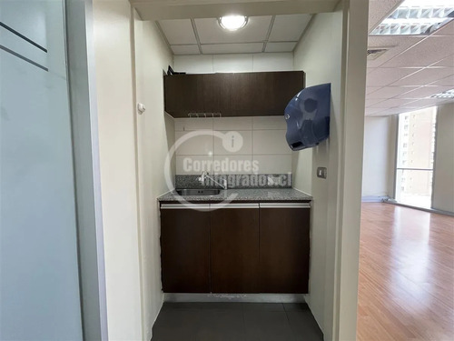 Oficina En Arriendo En Providencia