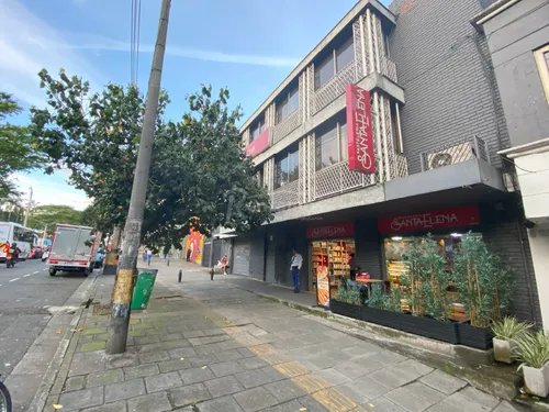 Edificio En Venta En El Poblado. Cod V776167