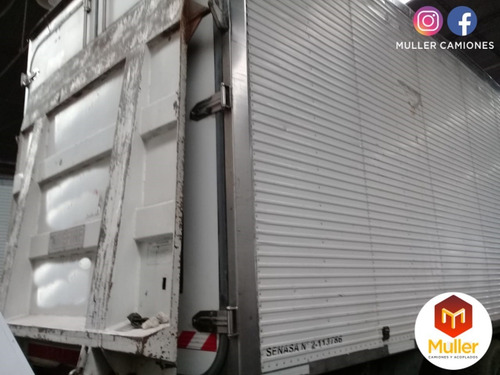 Imagen 3 de 5 de Volkswagen 13180 Modelo 2012 Balancin