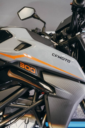 Imagen 11 de 17 de Cfmoto Nk 300 Naked - Nuevo Modelo 2023 - Stock Disponible !