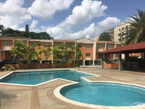 Imagen 2 de 11 de Vende Espectacular Townhouse Conjunto Residencial Doral Park, Mañongo /marco Sevilla Cod: 140772
