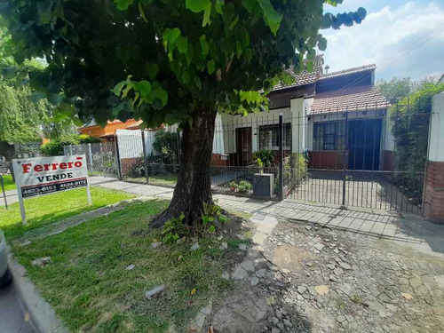 Imagen 3 de 5 de Chalet En Venta En Ituzaingo Norte