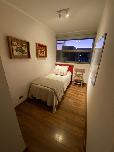 Departamento En Venta De 4 Dorm. Cercano Al Portal La Dehesa
