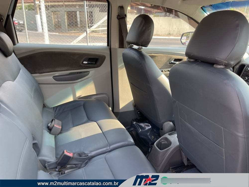 Imagem 7 de 10 de Chevrolet Spin Ltz 1.8 8v Econo.flex 5p Mec. Flex 2013