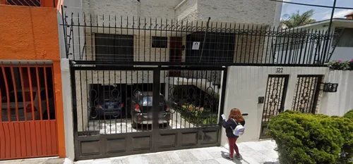 ¡amplia Casa En Venta De 3 Niveles, Remate Adjudicado! - C. Sierra Nevada 322, Valle Don Camilo, 50140 Toluca De Lerdo, Méx.
