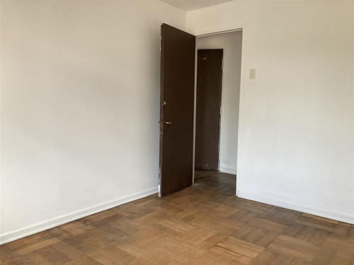 Venta De Oficina En Providencia Con Los Leones Metro L1-l6