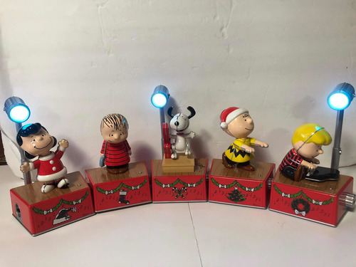 Snoopy Hallmark Set De Ornamentos Navideños (Usado)