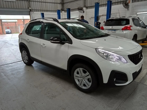 Imagen 6 de 17 de Peugeot 2008 Feline 1.6 2022 0km D-