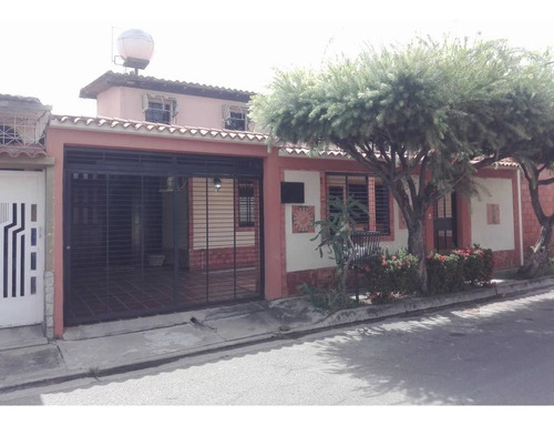 Imagen 1 de 29 de Bella Casa Toda Remodelada En La Urbanización La Mulera En Maracay Los Samanes