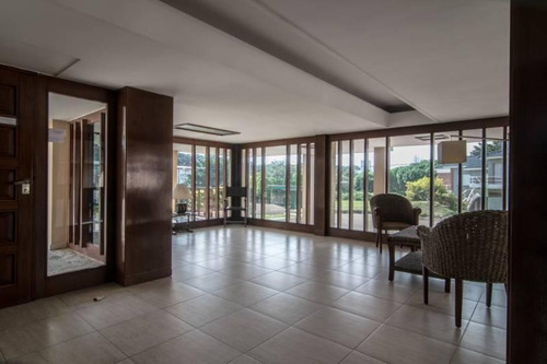 Imagen 2 de 15 de Departamento En Venta - 4 Ambientes - Zona Lasalle - Pinamar - A Metros Del Mar