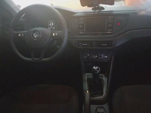 Imagem 3 de 9 de Volkswagen Virtus 1.6 Msi Total Flex Manual