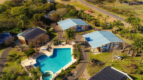 Edificio Comercial / Complejo Turístico En Venta Gualeguaychu