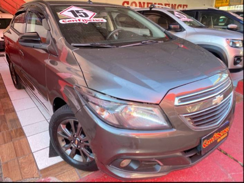 Imagem 8 de 15 de Chevrolet Prisma 1.0 Mpfi Advantage 8v Flex 4p Manual