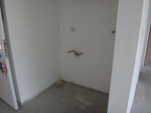 Imagen 8 de 16 de Apartamento En Venta En Montecristo, Caracas, Codigo: Mvg 22-12793