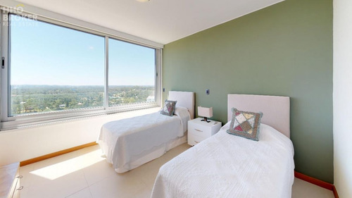 Imagen 22 de 30 de Magnífico Pent-house En La Torre Tiburón 3. - Punta Del Este Brava