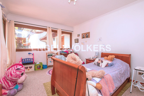 Arriendo Gran Casa En Las Condes, Quinchamalí