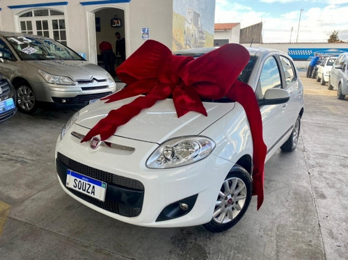 Imagem 2 de 15 de Fiat Palio 1.0 Attractive