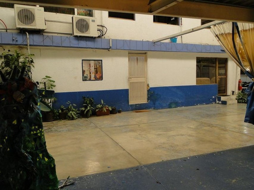 Imagen 6 de 16 de Venta Galpon Los Dos Caminos 21-22664-y Ymanol Elizalde 0414-3227631