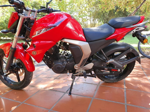 Yamaha Fz 16
