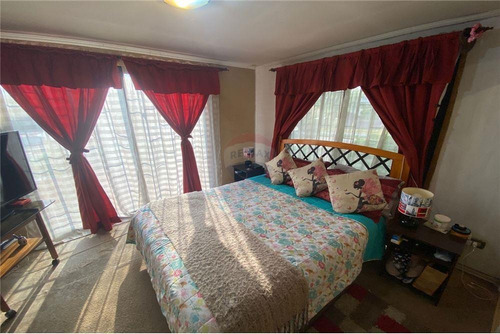 Imagen 14 de 19 de Casa En Las Condes A Pasos Mall Los Dominicos