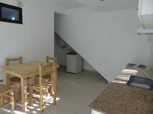 Imagen 2 de 11 de Departamento En Venta Zona Htal Austral