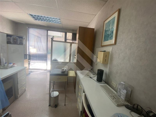 Imagen 9 de 12 de Venta Oficina Providencia La Concepción 2 Baños, Patio