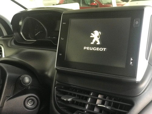 Peugeot 2008 1.6 Feline Am20