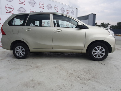 Imagen 22 de 25 de Toyota Avanza 5 Pts Le Ta A/ac Ba R-14
