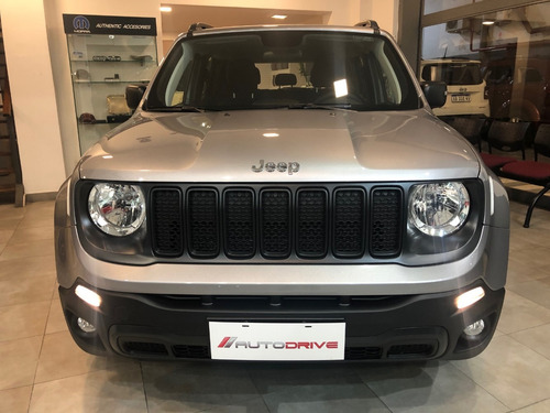 Jeep Renegade 1.8 Sport A/t