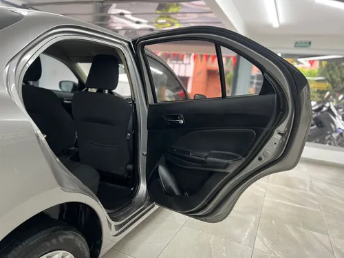 Suzuki Swift Dziere Mt 2023