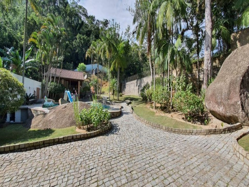 Imagem 5 de 30 de Sítio No Interior, Casa Com 03 Dormitórios, Espaço Gourmet, Piscina, 05 Vagas De Garagem, Bairro Macacos, Camboriú, Sc. - Ch00001 - 68984083