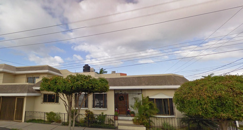 Casa En Venta, Recuperación Bancaria, Col. Las Fuentes, Los Mochis, Sinaloa. Laab2