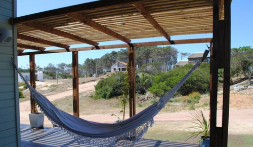 Imagen 4 de 9 de Cabaña Terracina En Punta Del Diablo
