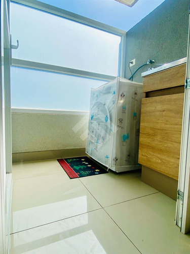 Departamento En Venta En Macul 2d/2b/1e/1b