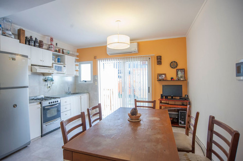 Venta Duplex 2 Dormitorios Los Hornos La Plata