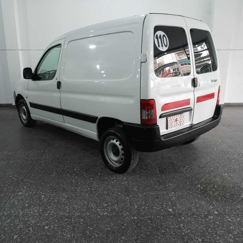 Imagen 11 de 18 de Citroën Berlingo 2015 1.6 Hdi 92 Bussines