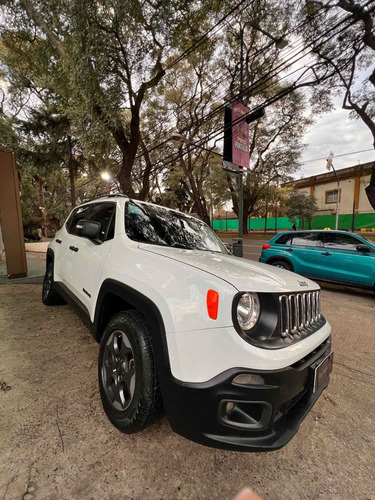 Imagen 8 de 22 de Jeep Renegade 2016 1.8 Sport
