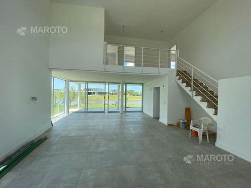 Imagen 29 de 30 de Casa En Venta En Barrio El Canton - Maroto Propiedades