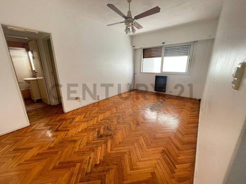 Venta 2 Ambientes En Palermo - Pringles Al 1300 (entre Cordoba Y Cabrera)