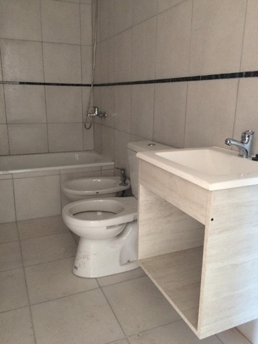 Imagen 5 de 7 de Departamento A Estrenar De 2 Ambientes En Venta - Moron Sur