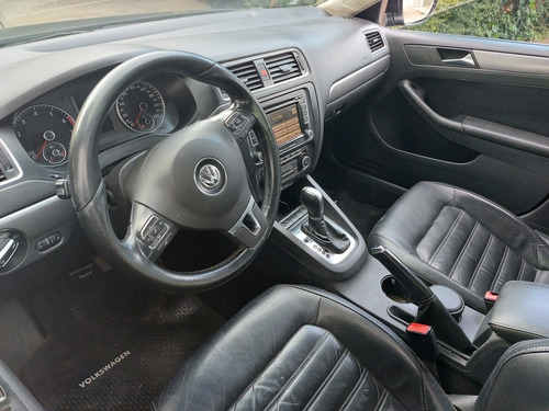 Imagen 8 de 8 de Volkswagen Vento 2011 2.0 Sportline Tsi 200cv Dsg