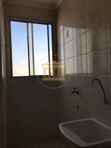 Imagem 6 de 15 de Apartamento Padrão Com 3 Quartos - 210272-v